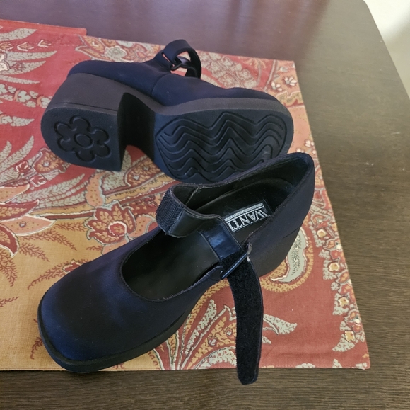 Vintage 90s Y2k WANTED platform MaryJane Chunky Shoes 8 - Picture 5 of 8